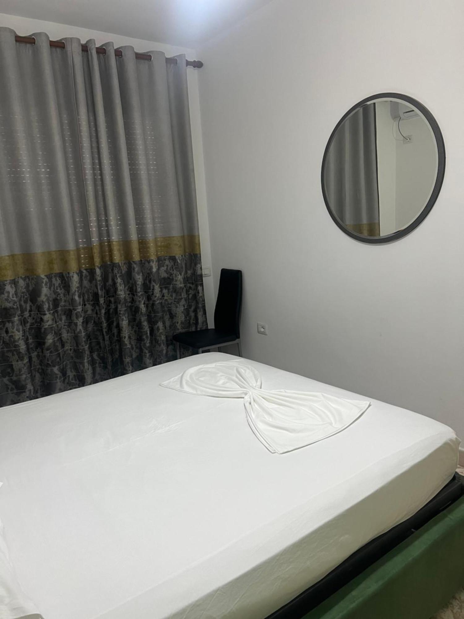 Martin Ferraj Riviera Apartamento Vlorë Exterior foto